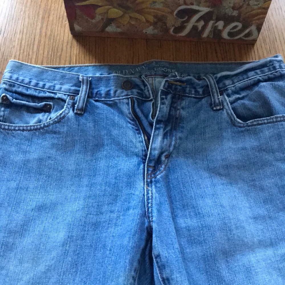 Old Navy Loose Fit Blue Jeans - Picture 2 of 6